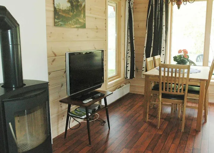 Two-Bedroom Holiday Home In Olden 3